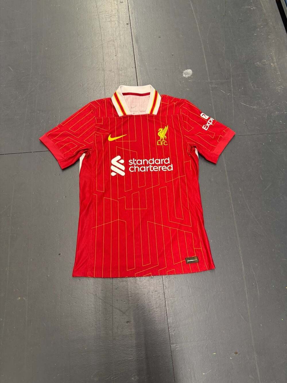 Nike Liverpool 2024-25 Home Jersey Red